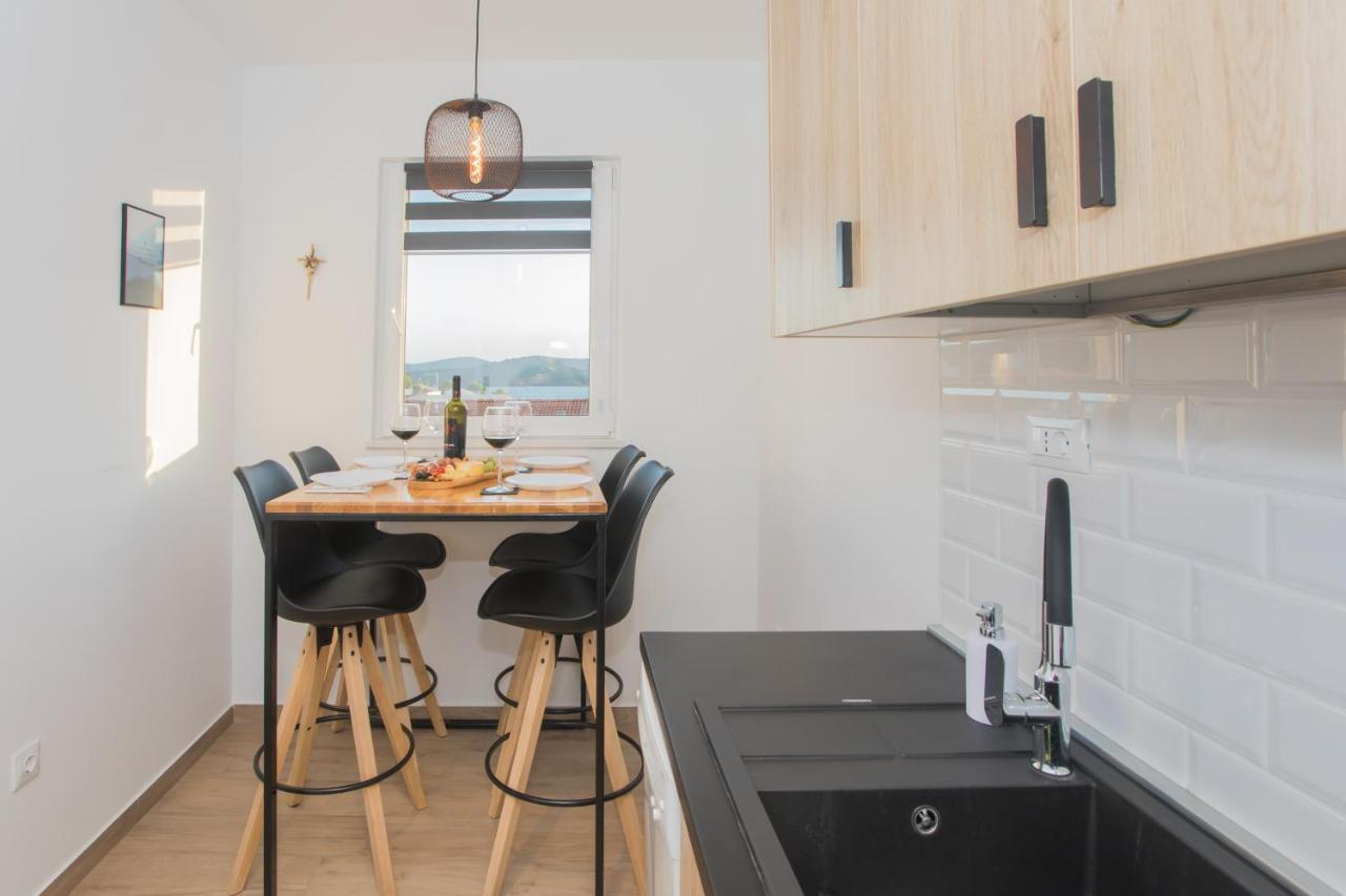 Dalma Residence Apartman Lavandella ซาบอริซ ภายนอก รูปภาพ