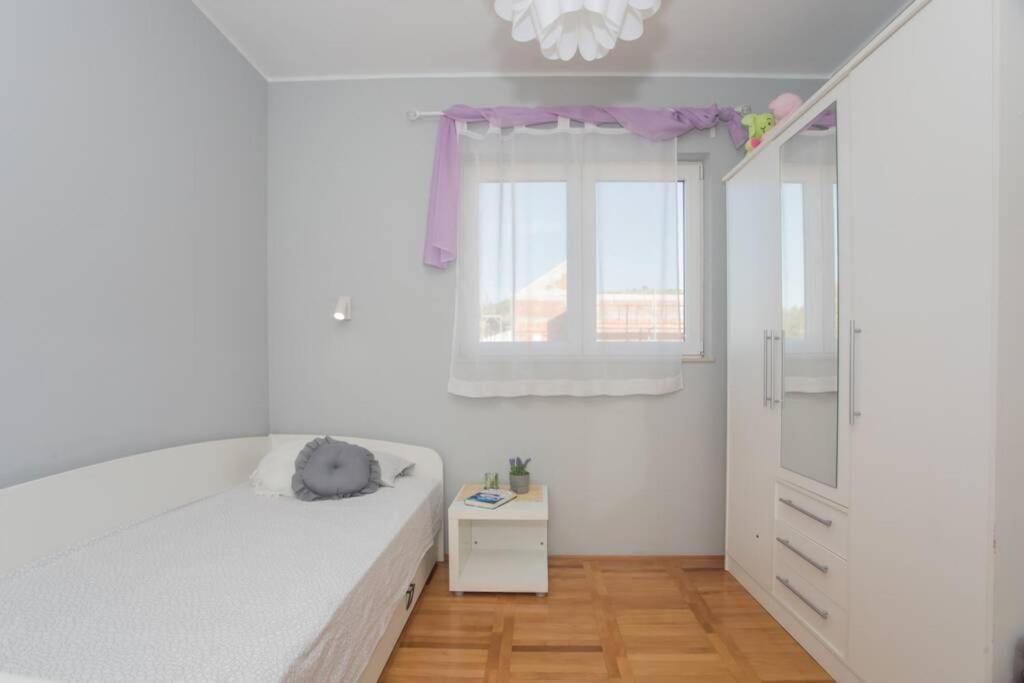 Dalma Residence Apartman Lavandella ซาบอริซ ภายนอก รูปภาพ